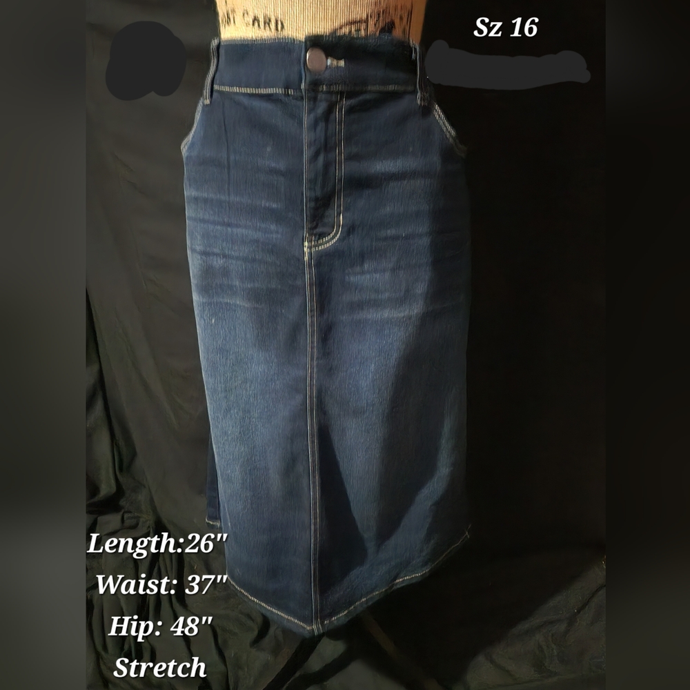 Cato's Denim Midi Skirt